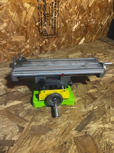 Universal milling machine - universal,