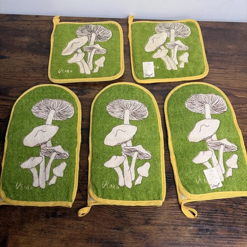 Vintage mushroom pot holder - mushroom, &