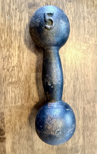 Rare vintage round - lb, globe