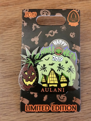 Disney trading pins happy - disney,