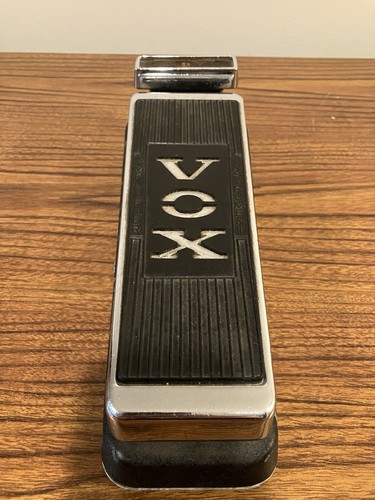 Vox wah fuzz - wah,