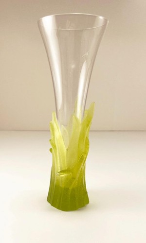 Daum daffodil flower green - daum,
