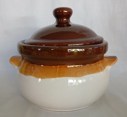 Vtg large stoneware - bean, pot