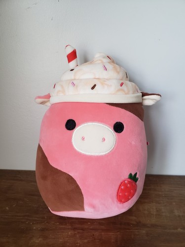 Pink and brown cow - , milkshake