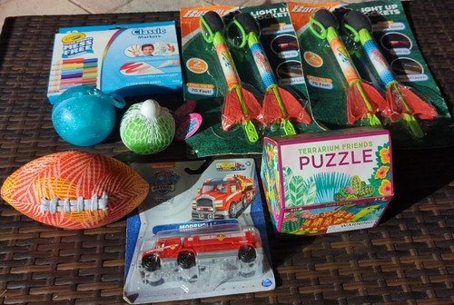 Piece toy collection - 8,