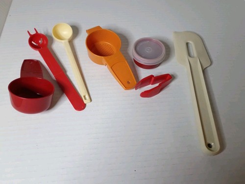 Tupperware piece assorted - piece,