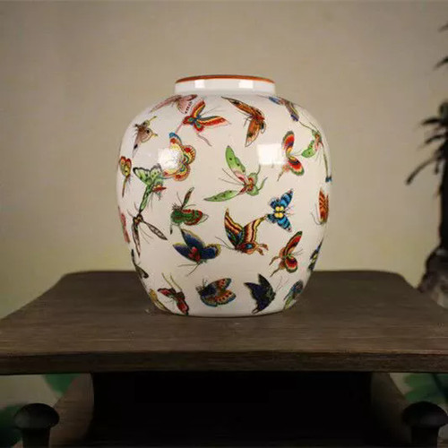 Exquisite chinese porcelain - exquisite,