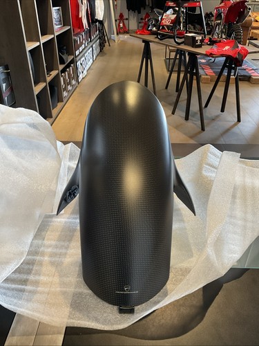 Ducati carbon front mudguard - ducati,