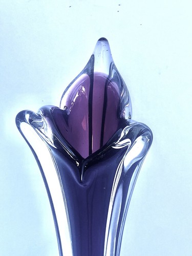 Stretched amethyst cased - stretched,