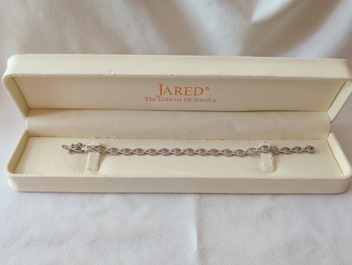 10k white gold - 5.5, gm