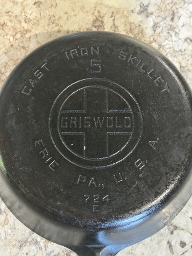 Griswold 724 cast iron - griswold,
