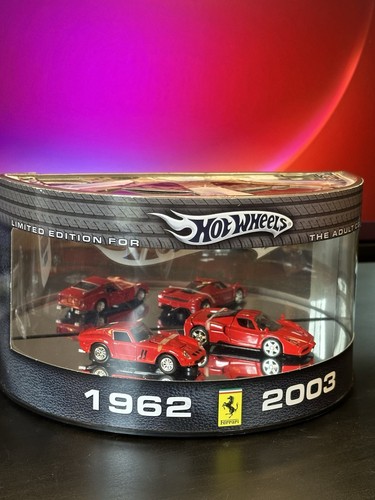 Hotwheels ferrari showroom - hotwheels,