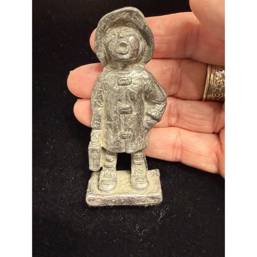 Austin productions figurine - productions,
