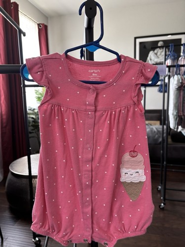 Baby girl clothing lot - girl, 9