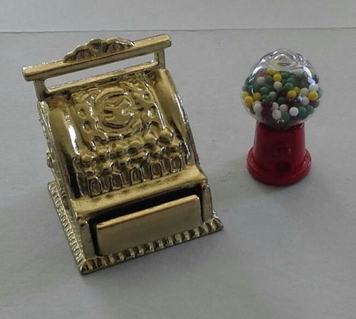 Dollhouse miniature old time - dollhouse,
