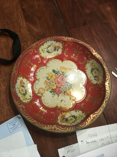 Vintage daher decorated - vintage,