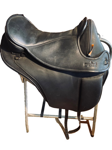 Barefoot treeless saddle - barefoot,