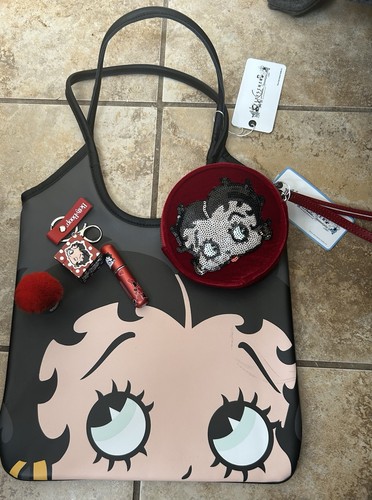 Nwt betty boop face - betty,