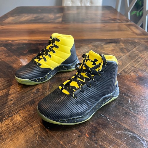 Nwot under armour curry 5 - armour,
