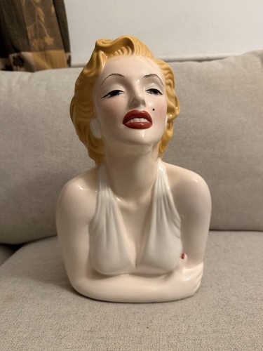 Marilyn monroe vintage cookie - vintage,