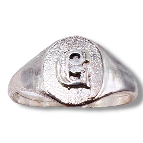 Initial letter signet 925 - g,