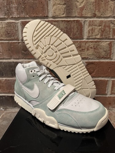New nike air - 10, trainer