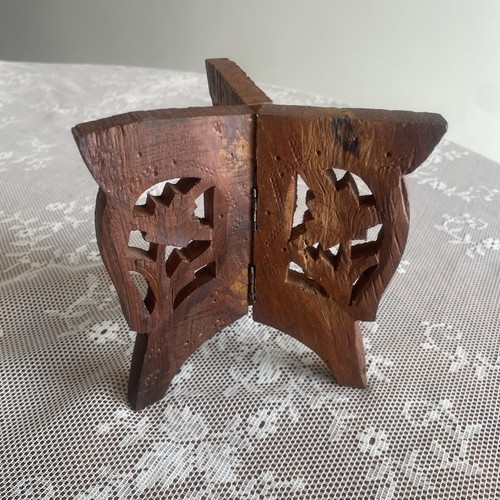 Vintage detailed hand carved - vintage,