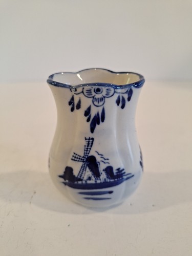 Delft blue small vase - small,