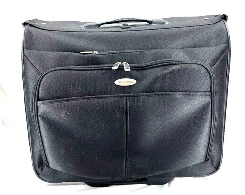 Samsonite black bifold - samsonite, 23"