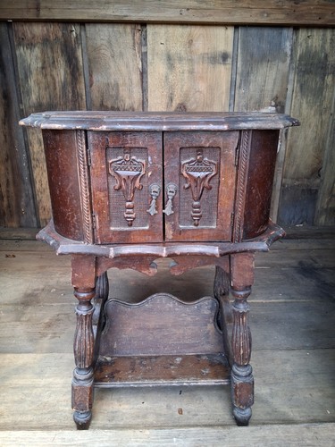 Smoking table stand door - smoking,