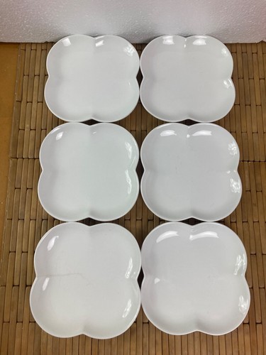 Set crate barrel - of, 6