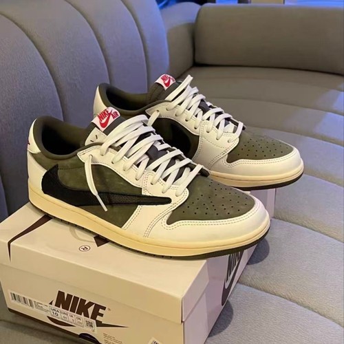 Travis scott jordan - x,