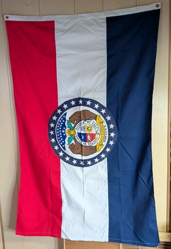 Vintage missouri state flag - missouri,