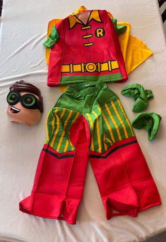 Halloween costume robin - robin, lego