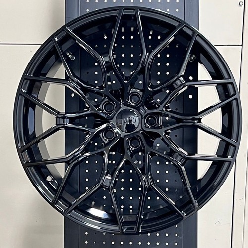 W719 gloss black staggered - w719,