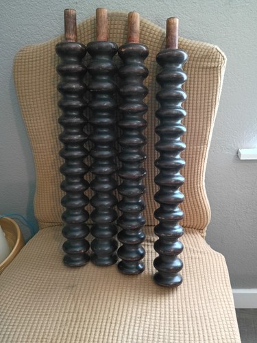 Vintage turned wood finial - turned,