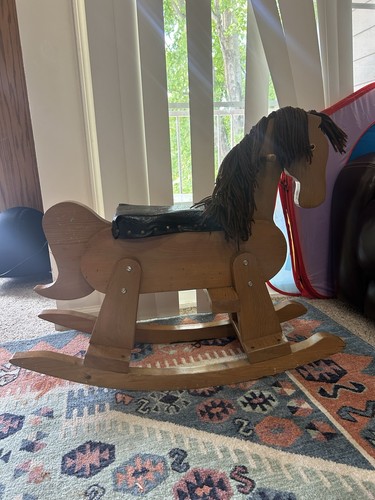 Vintage wooden rocking - 80’s,