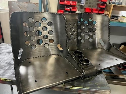 Iron ace hot rod - ace, seats