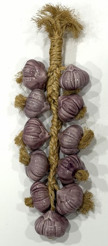 Vintage hanging ceramic - hanging, garlic