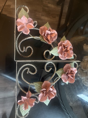 Floral rose shelf bracket - rose,