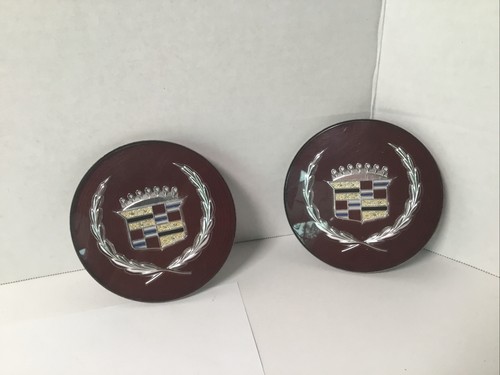 Cadillac center caps - center, wire