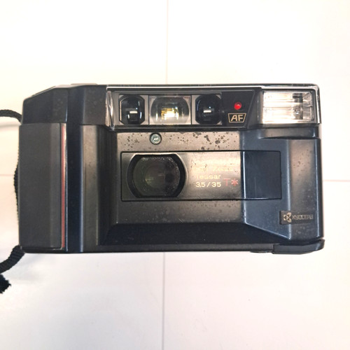 Kyocera yashica carl zeiss - kyocera,