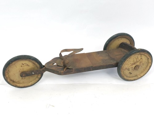 Antique 1920 skateboard - antique, 1920's