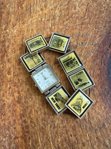 Vivani quartz square analog - square,