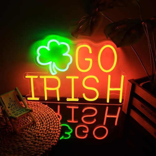 Large notre dame - large, irish🏉
