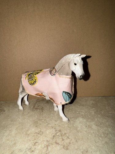 Schleich handmade rug - (1:24),