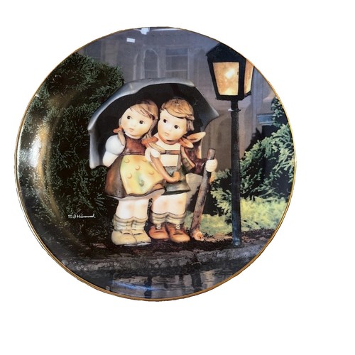 Hummel collector plate - mj,