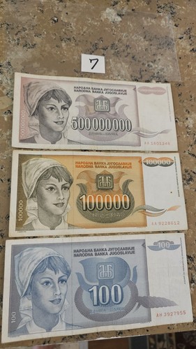 Foreign paper money - paper,