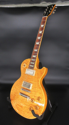 Gibson custom shop - shop, quilted
