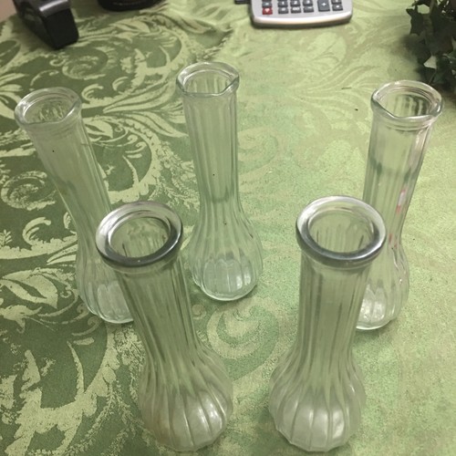 Vintage clear glass - 9”, bud
